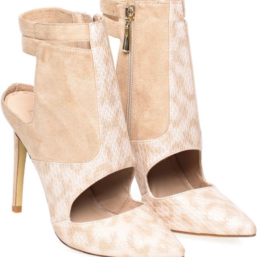 Bebe Geneen Cutout Pointy Pumps